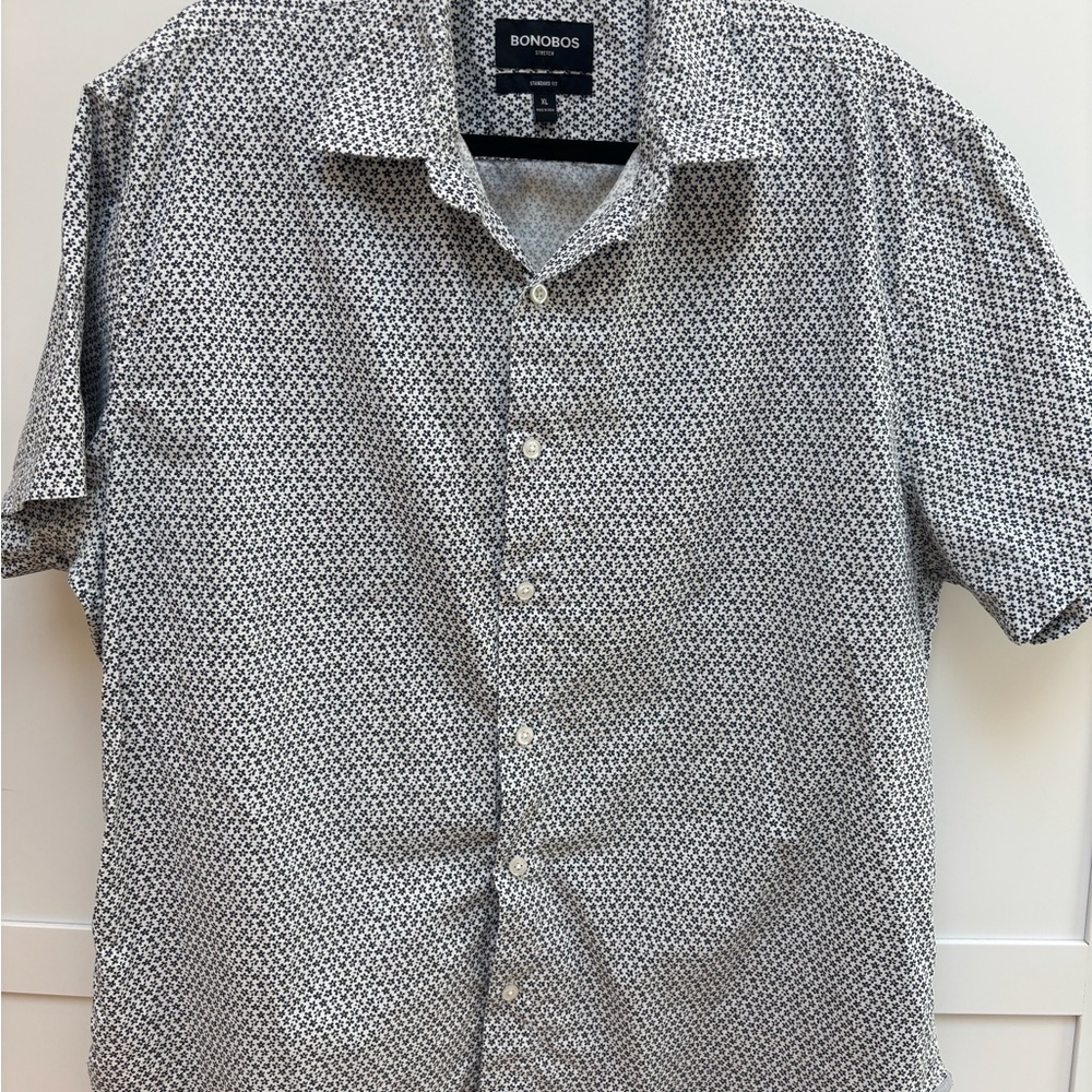 Bonobos Men's Geometric Button down black white shirt size XL